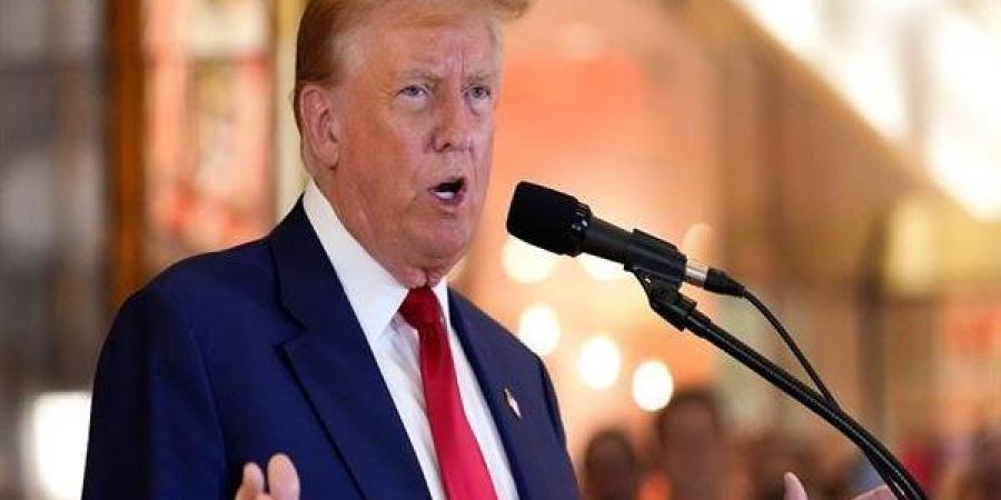 ترمب: أضفت يوما إلى المهلة وبعدها سيعود الإيرانيون إلى العصر الحجري إذا لم يتم إبرام اتفاق