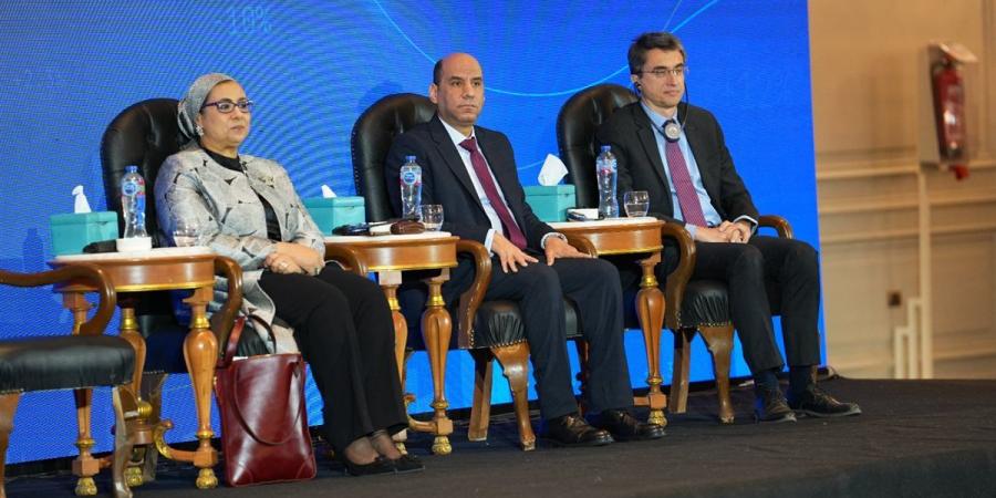 وزير العمل: مصر حققت تقدمًا ملحوظًا في دعم حقوق المرأة في سوق العمل