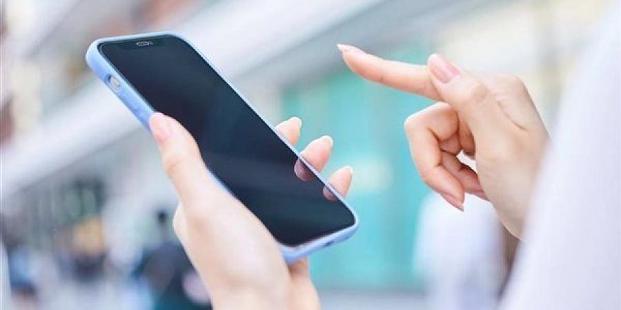 لا رسوم على متلقي المكالمات وشائعة الـ10 قروش غير صحيحة