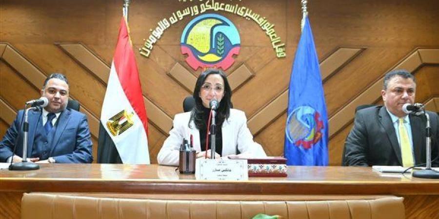 محافظ البحيرة تترأس إجتماع اللجنة العليا للمشروعات