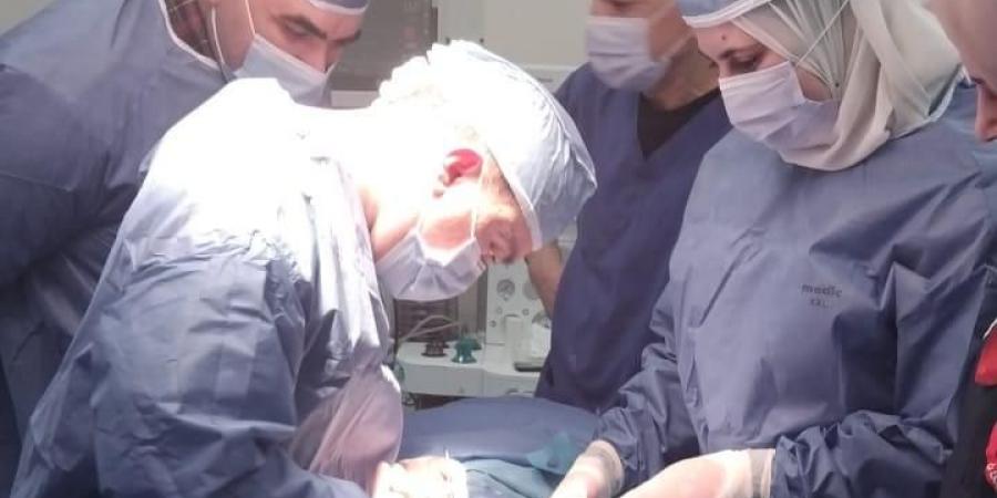 نجاح أول جراحة مخ وأعصاب لرضيعة عمرها 4 أيام بمستشفى شربين بالدقهلية