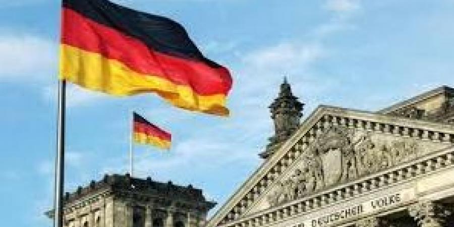 "أسعار الوقود في ألمانيا تواصل الارتفاع: البنزين يسجل 2.192 يورو والديزل 2.443 يورو"