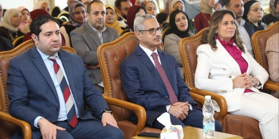 محافظ بني سويف يشهد ختام برنامج الموازنة التشاركية