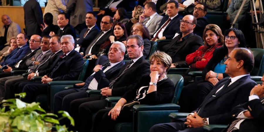 ميرفت رجب: سناء منصور أفضل مذيعة في العالم