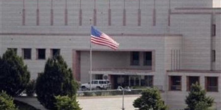 السفارة الأمريكية في بغداد تحذر من هجمات جديدة وتدعو رعاياها لمغادرة العراق برًا