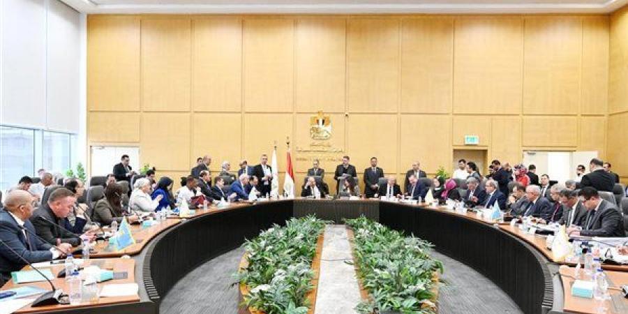 وزيرة الإسكان تلتقي بأعضاء مجلس النواب لبحث مطالب المواطنين بدوائرهم