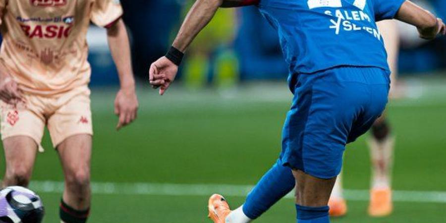 الهلال يكتسح الخلود في دوري روشن السعودي