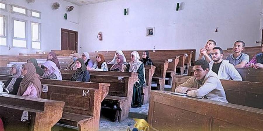 جامعة العاصمة تنظم ورشة عمل أسرار كتابة السيرة الذاتية