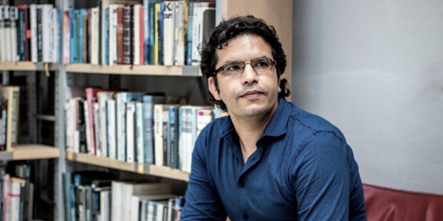 "أغالب مجرى النهر" تتوّج بالجائزة العالمية للرواية العربية 2026