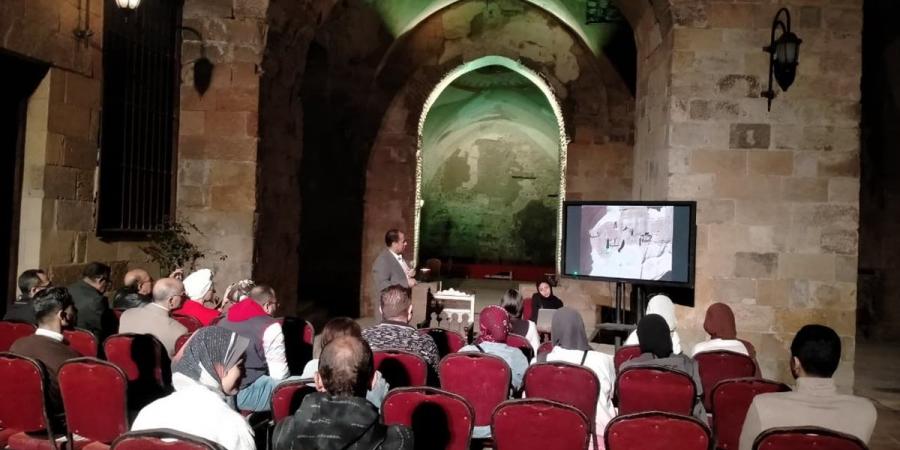 مؤسسة "زاهي حواس" تنظم محاضرة حول النقوش الصخرية والاكتشافات الأثرية بجنوب سيناء