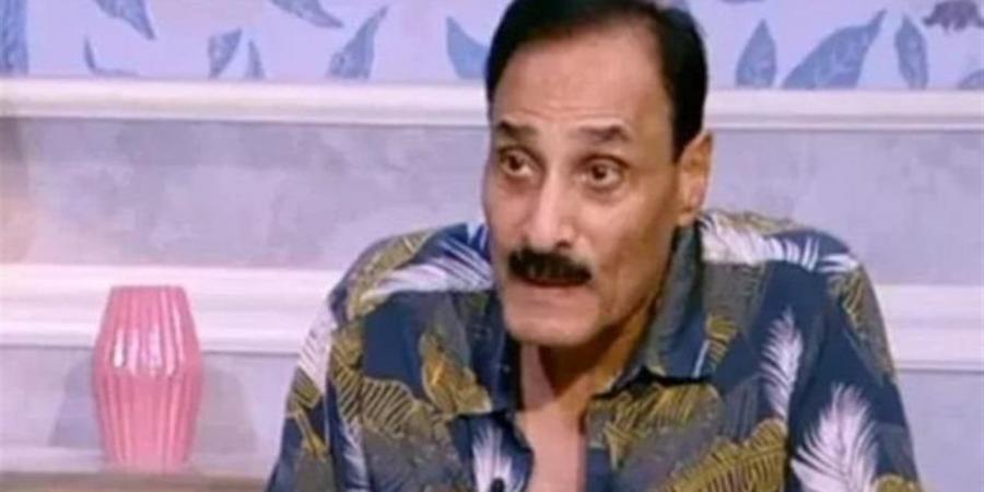 بعد وعكة صحية مفاجئة.. الفنان فتحي سعد يدخل العناية المركزة