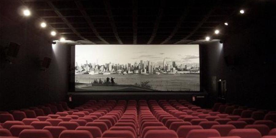 مد مواعيد الغلق يغير خريطة حفلات السينما في دور العرض