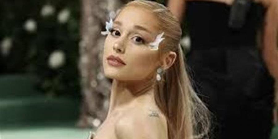 أريانا غراندي تنتهي من ألبومها الجديد وتستعد لطرحه في صيف 2026