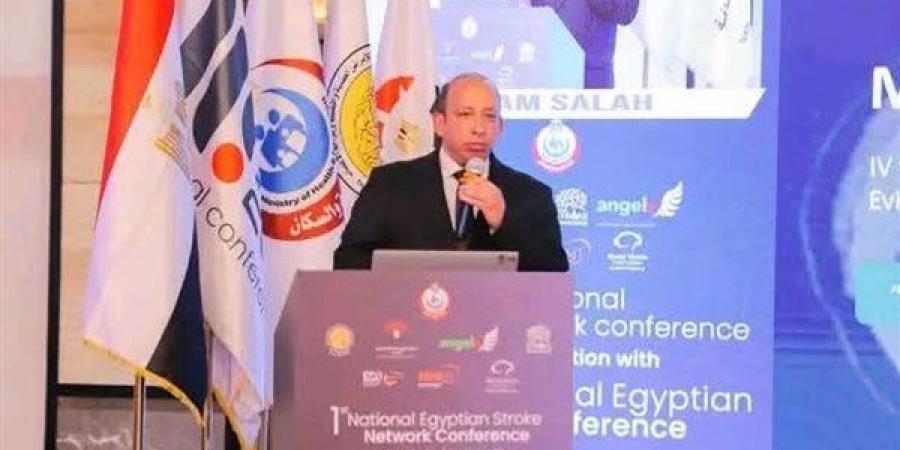 عميد قصر العيني يدعو لتوحيد السياسات الصحية بجميع المستشفيات المصرية