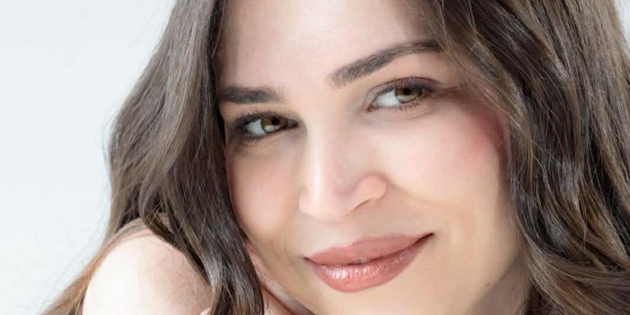 منار الهجرسي إلى مهرجان كان.. “وعد التراب” يضعها على خريطة السينما العالمية