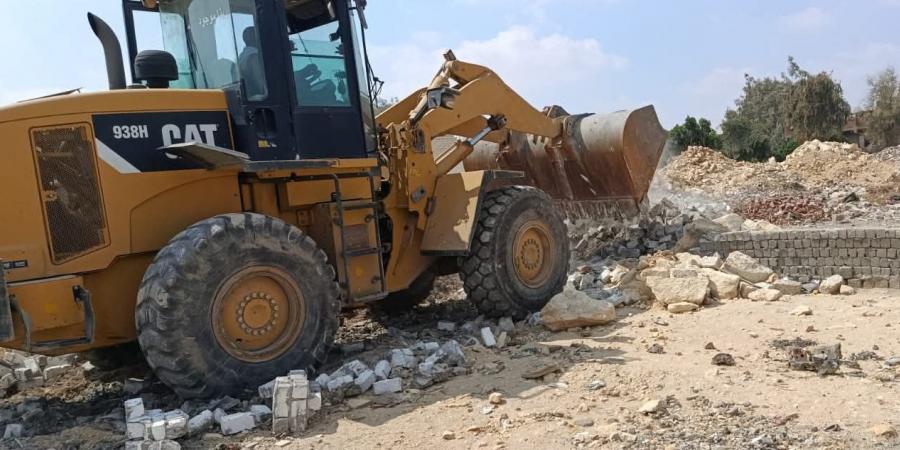 جهود مكثفة للوحدات المحلية ببني سويف في النظافة ومواجهة التعديات وتحسين الخدمات