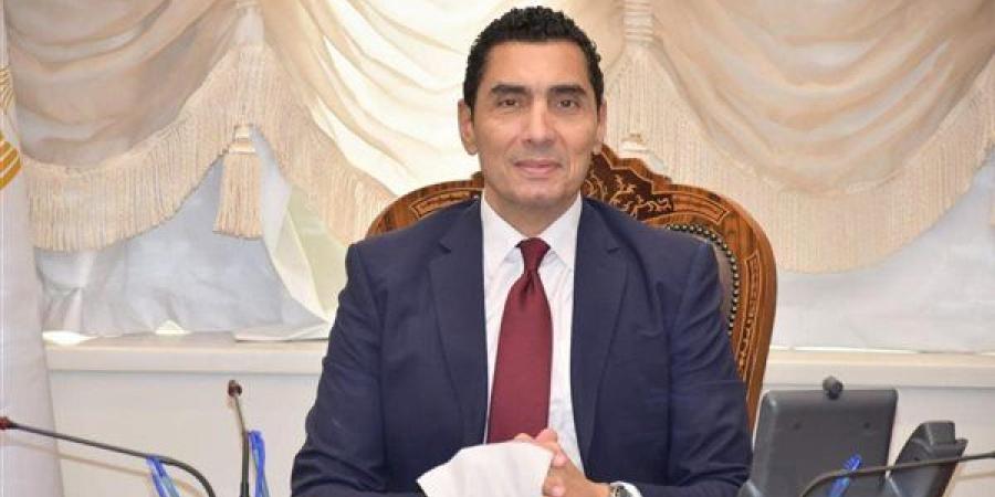 وزير الرياضة يبحث تعزيز التعاون مع سفير دولة الإمارات في المجالين الشبابي والرياضي