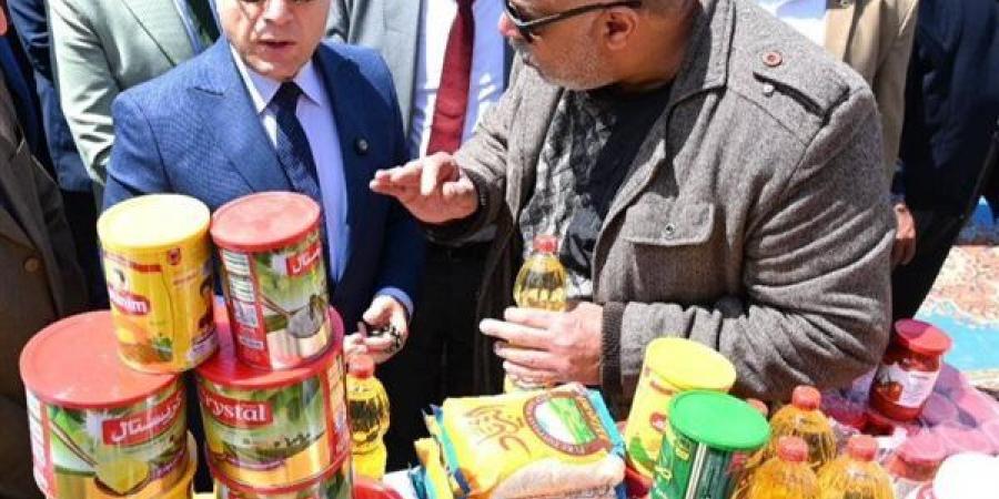 محافظ الغربية يتابع أسواق “اليوم الواحد” بكفر الزيات وبسيون
