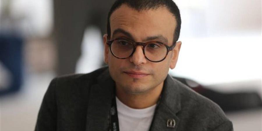 "متكتبوش مشاهد ليل".. أمير رمسيس يسخر من قرارات تنظيم السينما