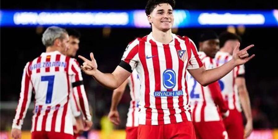 ألفاريز يكشف سر هدفه "الميسي" في شباك برشلونة: "كنت متأكدًا حتى قبل التسديد"