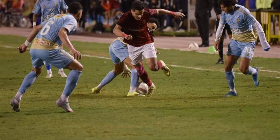 علي أبو جريشة: الأهلي ليس في أفضل حالاته.. وسيراميكا كان يستطيع الفوز