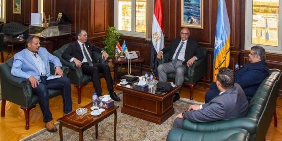 "الأمن الغذائي والإنتاج".. محور لقاء محافظ الإسكندرية مع جهاز مستقبل مصر