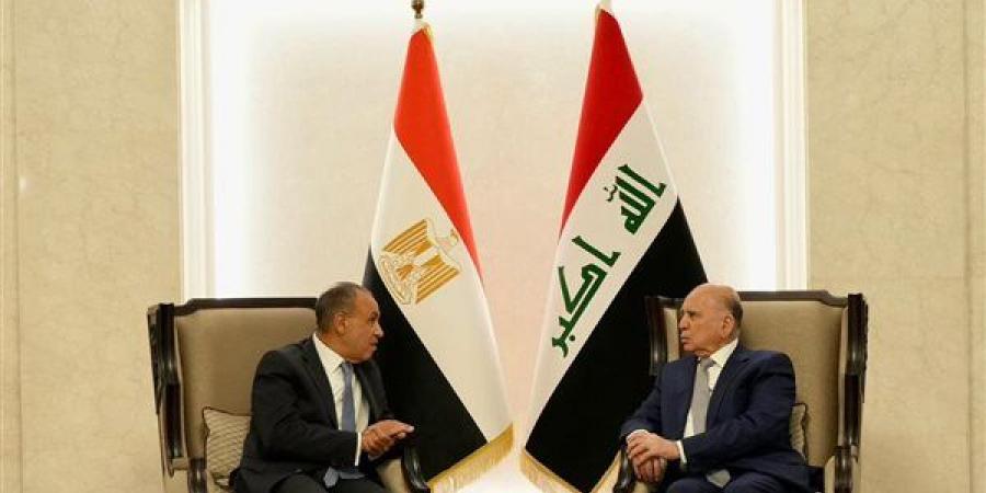 وزير الخارجية يبحث مع نظيره العراقي فى بغداد العلاقات الثنائية والتطورات الإقليمية