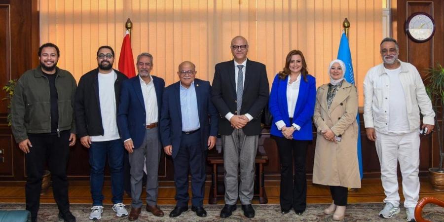 أيمن عطية يدعم مهرجان الإسكندرية للفيلم القصير ويشيد بإدارته