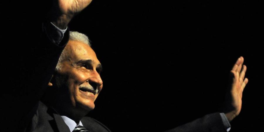 استغاثة من نجل عبد الرحمن أبو زهرة تثير الجدل.. هل تدهورت حالة والده؟