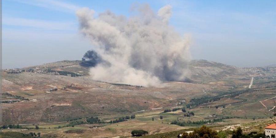 غارة إسرائيلية تستهدف بلدة سحمر شرق لبنان