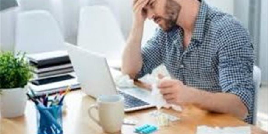 مع نمط الحياة الحديثة.. تأثير الجلوس الطويل على الدماغ والتركيز