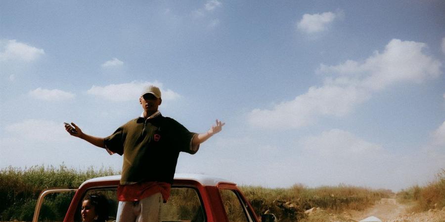 على طريقة الفيلم القصير.. الرابر مهدي مادنس يطلق كليب أولى أغنيات ألبومه الجديد "فوبيا"