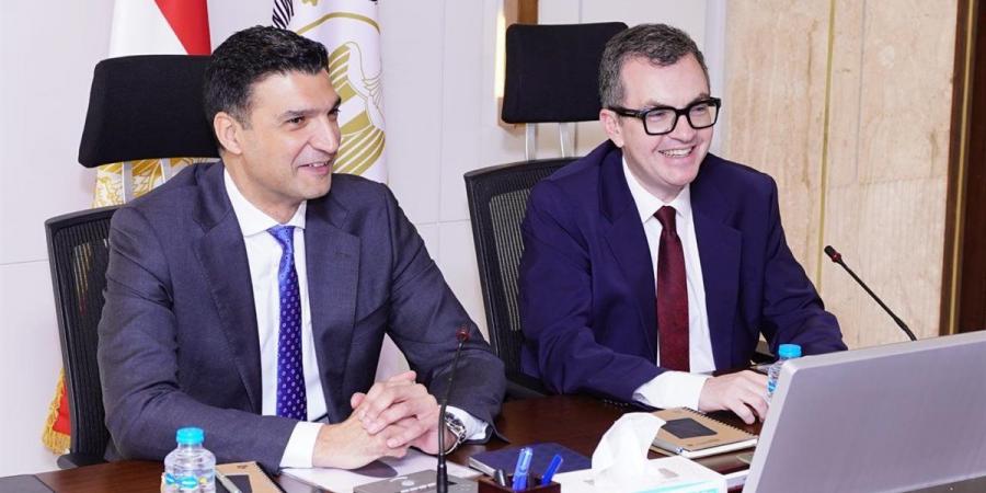 وزير التخطيط: قطاع الصناعة ركيزة للنمو المستدام.. ونسجل تحسنا بنمو 5,3%