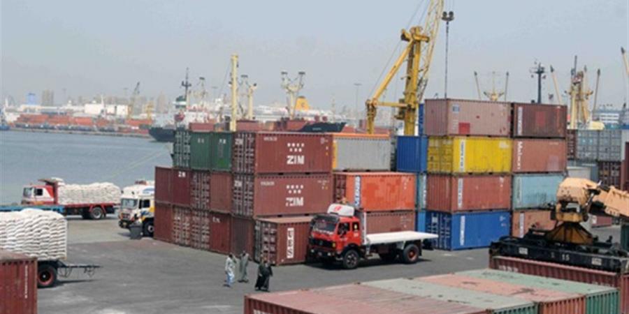 عقوبة تهريب البضائع في مصر.. الحبس والغرامة وفق قانون الجمارك