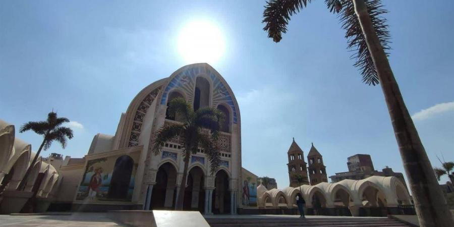 بـ22 كاميرا و"درون".. تفاصيل تغطية "الوطنية للإعلام" لقداس عيد القيامة من الكاتدرائية