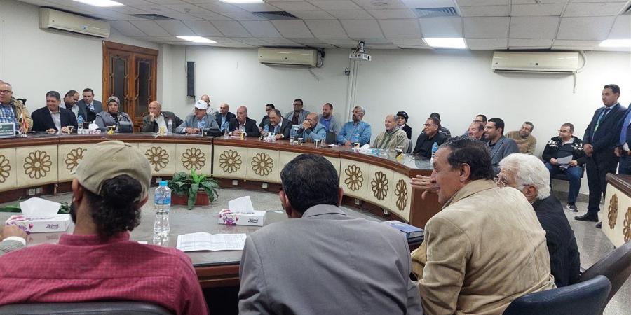 نقيب المهندسين يدشّن لقاءً أسبوعيًا لاستقبال شكاوى الأعضاء وبحث حلها فورًا 