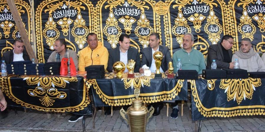 وكيل "شباب القليوبية" يشهد المباراة النهائية لدورة كرة القدم بشبين القناطر