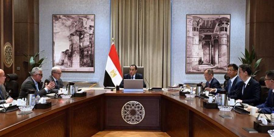 مدبولي يلتقي رئيس تشهنجفو الصينية لاستعراض خطة إقامة مصنع ضخم لإنتاج الألومنيوم