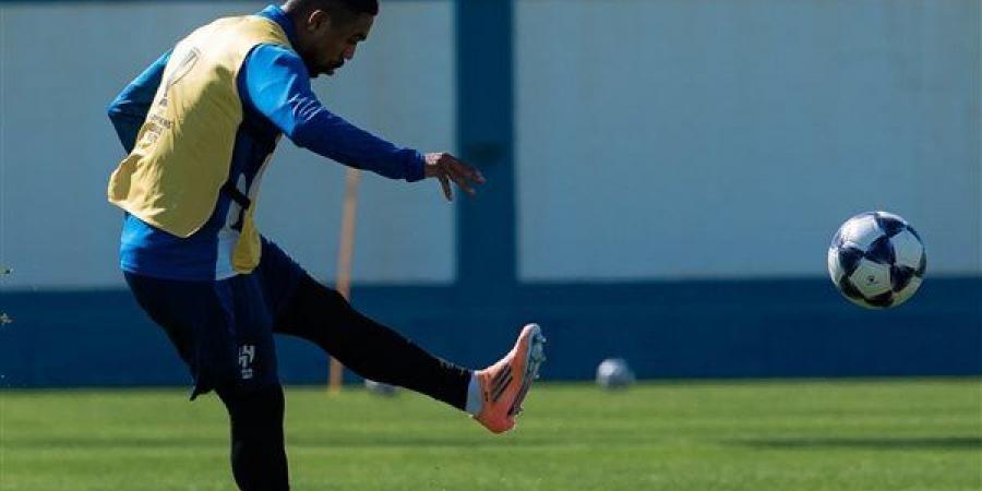 ضربة جديدة للهلال قبل موقعة السد.. مالكوم يغيب لمدة أسبوعين