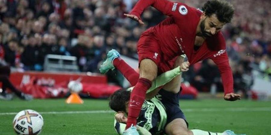 ليفربول يواجه فولهام في اختبار استعادة التوازن
