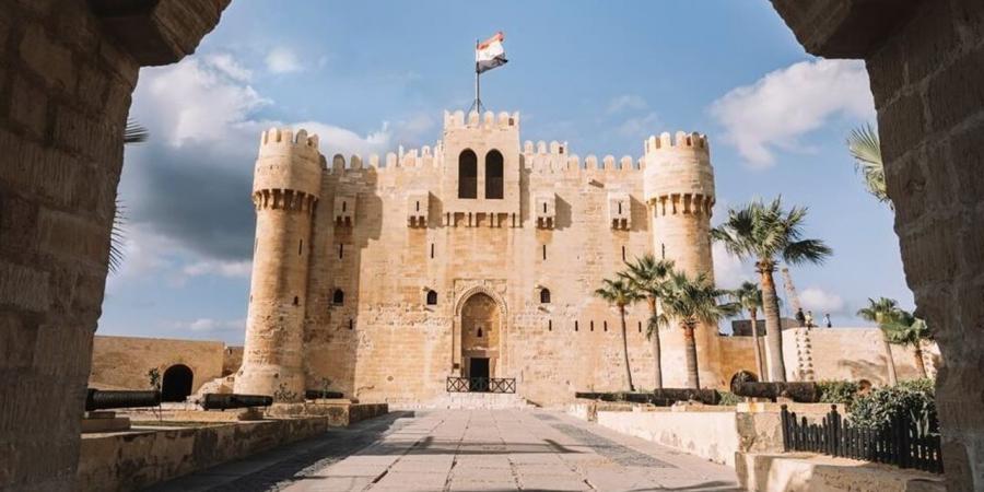 آثار الإسكندرية: استعدادات مكثفة بقلعة قايتباي لاستقبال الزائرين خلال عيد القيامة وشم النسيم