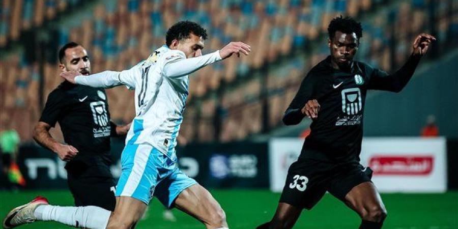 بيراميدز يستهل مرحلة حسم الدوري بمواجهة ساخنة ضد المصري