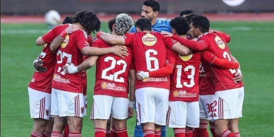 أسباب مطالبة الأهلي لرابطة الأندية بإلغاء عقوبة الشناوي ووليد صلاح الدين