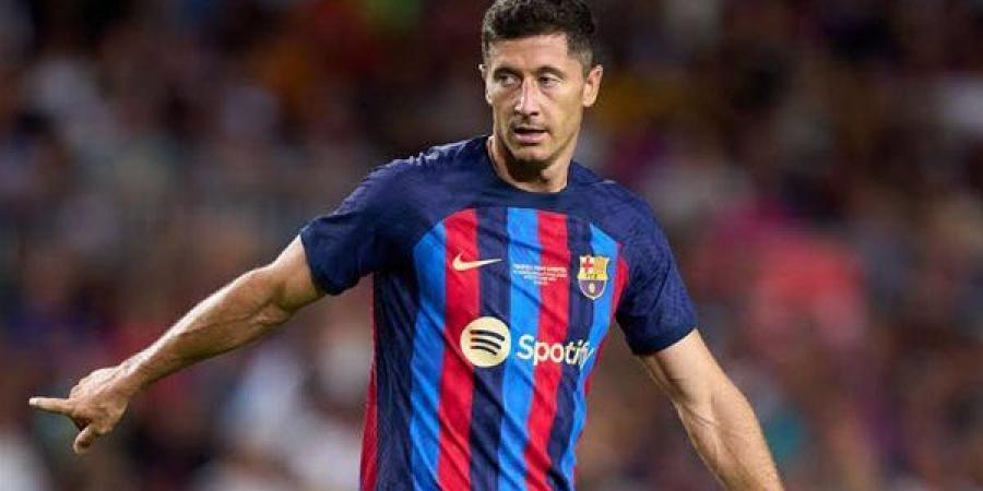 برشلونة يناقش مع وكيل ليفاندوفسكي تفاصيل العقد الجديد