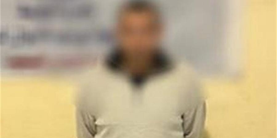 القبض على نصاب مكالمات خدمة عملاء البنوك.. تفاصيل