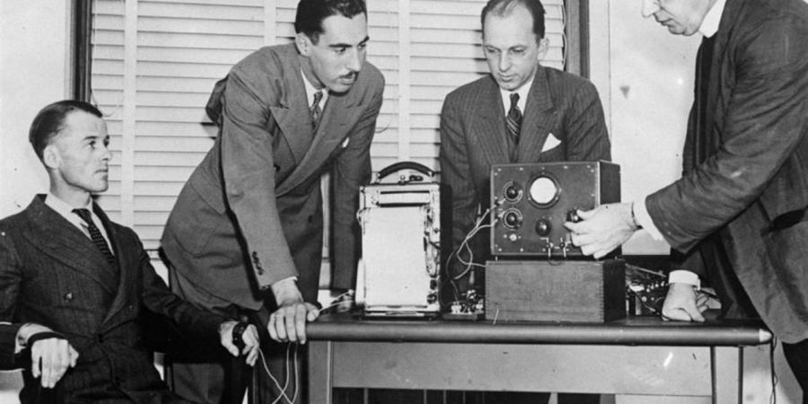 ثورة ضد العالم السفلي.. كيف ظهر جهاز كشف الكذب؟