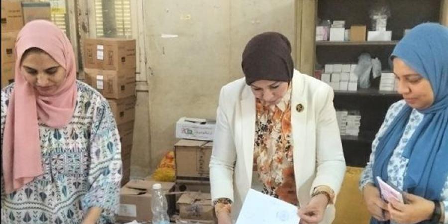 جولة تفقدية لفريق الطب العلاجي بمستشفيات الصدر والحميات بقنا