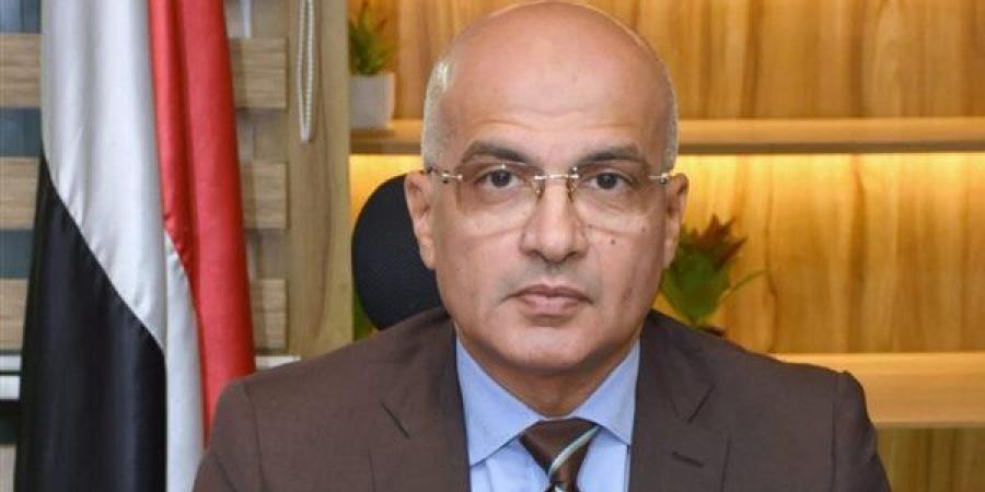 5 شهادات دولية معتمدة لكلية الآداب جامعة عين شمس