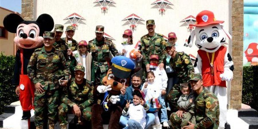 الجيوش الميدانية والمناطق العسكرية تفتح أبوابها للإحتفال مع أطفال مصر بيوم اليتيم