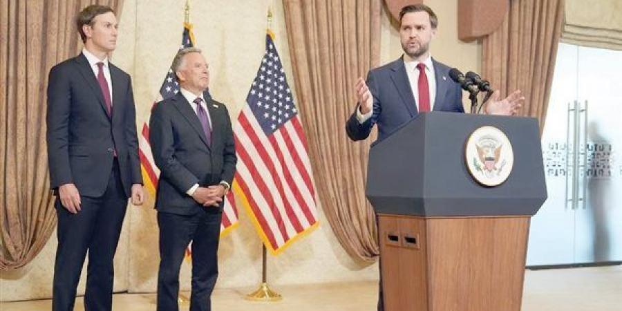 3 أزمات فجرت مفاوضات إيران وأمريكا